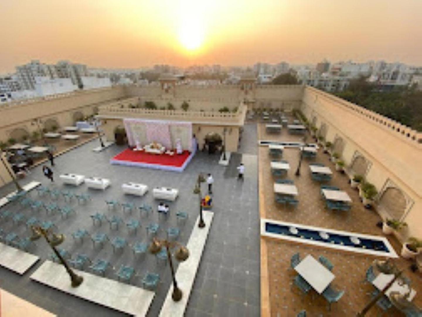 Laxminarayan Club & Resort Vadodara Dış mekan fotoğraf